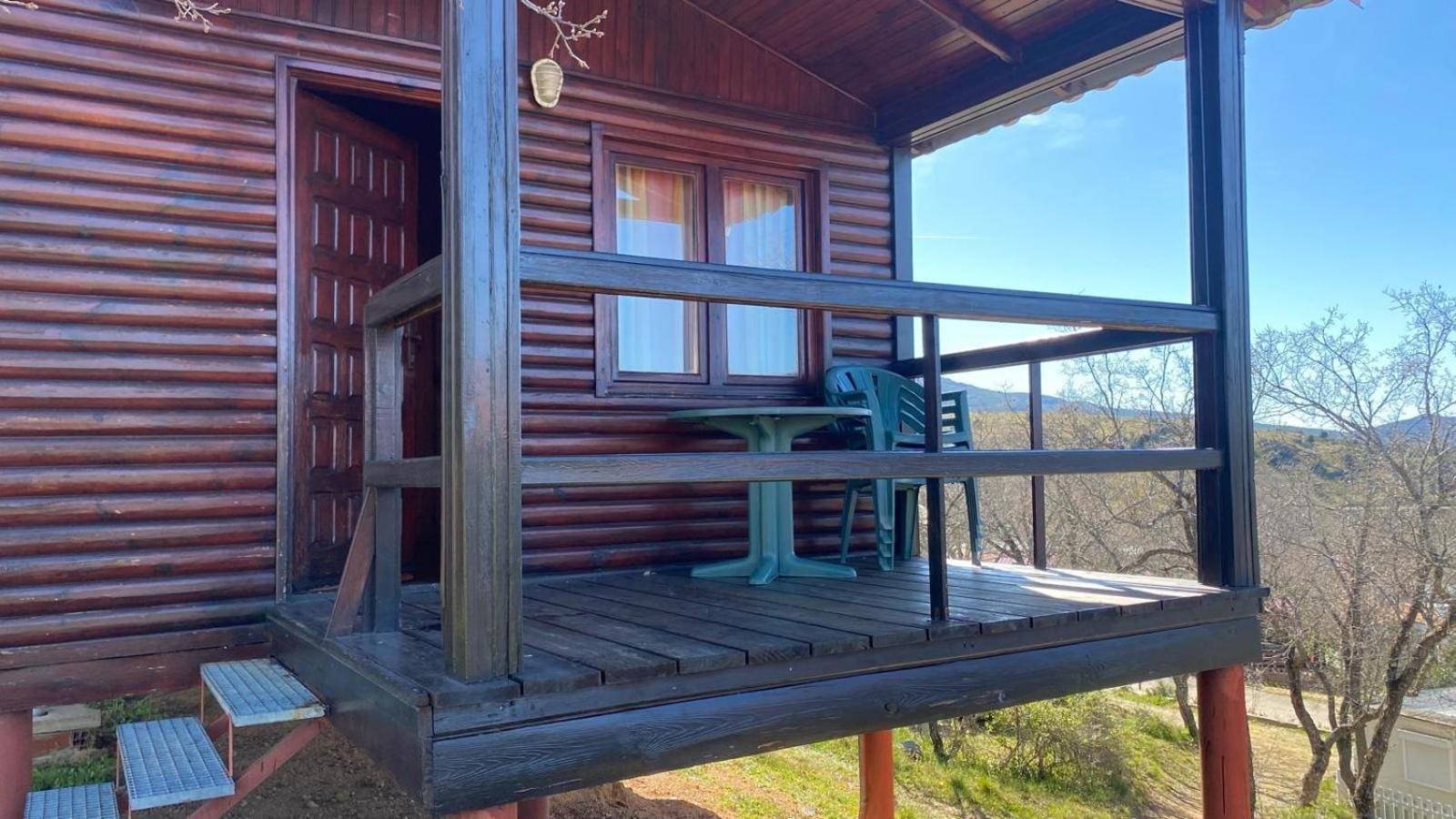 Camping De Cervera De Buitrago Eksteriør bilde