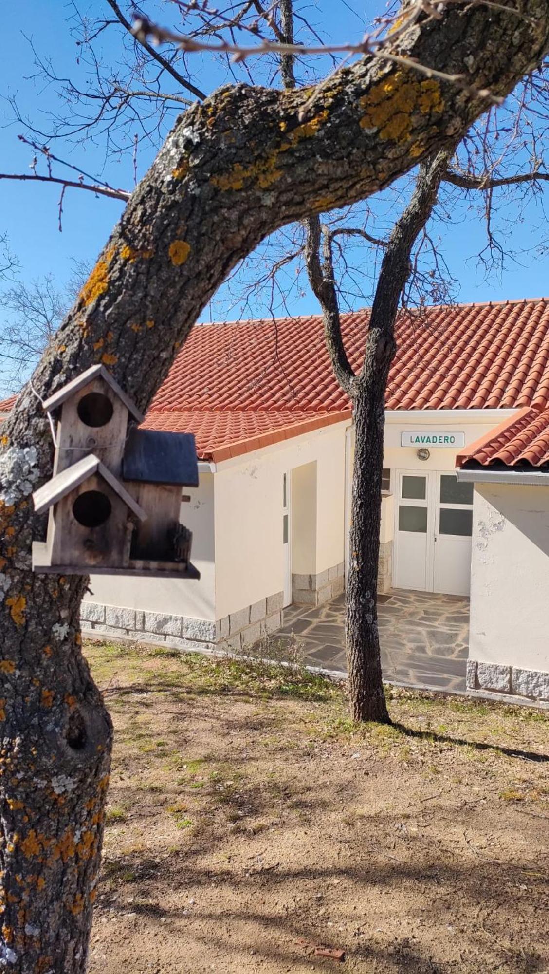 Camping De Cervera De Buitrago Eksteriør bilde