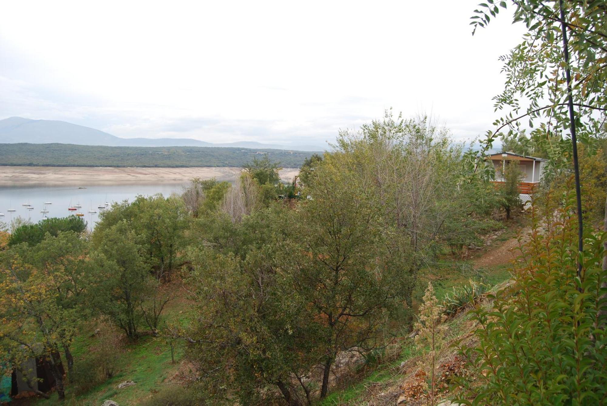 Camping De Cervera De Buitrago Eksteriør bilde