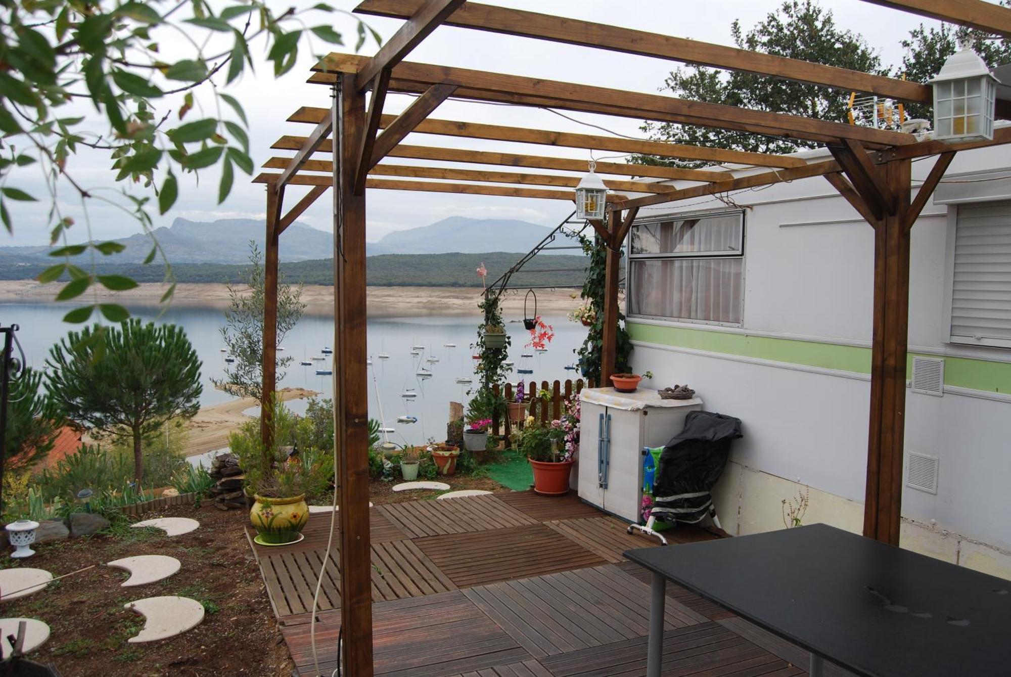 Camping De Cervera De Buitrago Eksteriør bilde